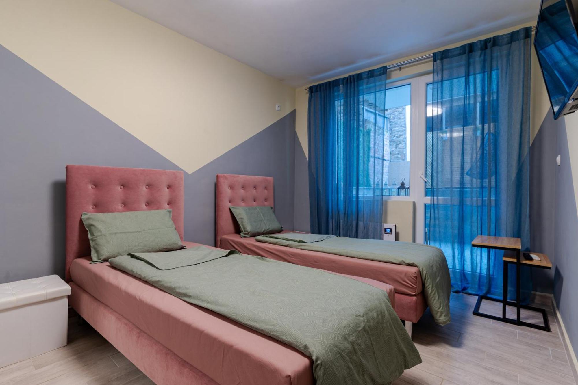 Mirela Guest Apartment Veliko Tarnovo Ngoại thất bức ảnh